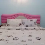 Baan Rim Lay Lipa Noi